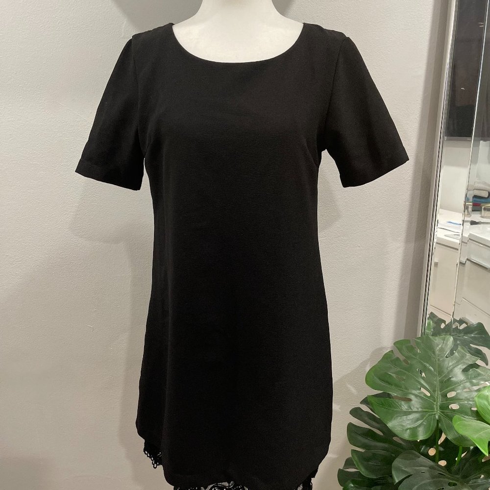 Women's Short Sleeve Lace Trim Shift Dress Black Size Small
